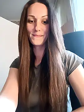 LunaCrystall online show from 04.12.26