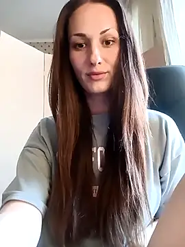 LunaCrystall online show from 05.06.26