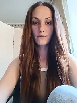 LunaCrystall online show from 05.22.26