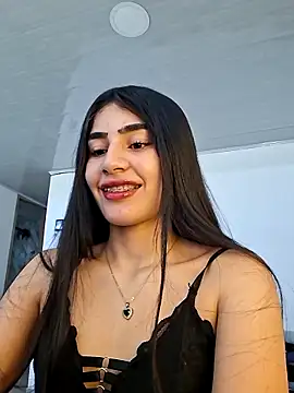 ZoeKatzz online show from 03.21.26