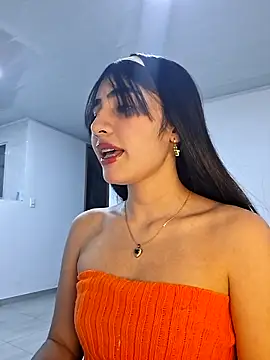 ZoeKatzz online show from 03.26.26