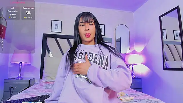 Violettaa Stone online show from 04.25.26