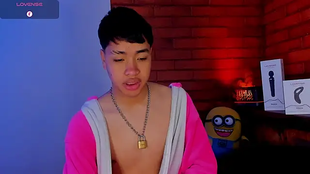 Lee Colee online show from 04.17.26