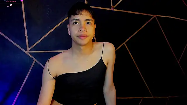 Snapshot of Lee_Colee chatting on 05.31.26 Lee Colee online show from 05.31.26