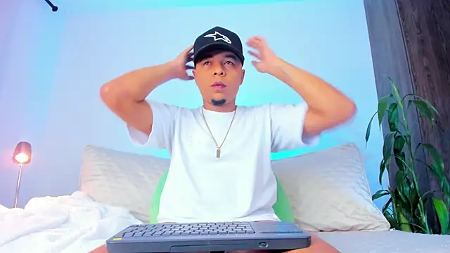 Snapshot of Randdy_333 chatting on 03.27.26 Randdy 333 online show from 03.27.26