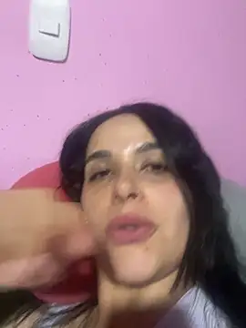 leila moretti online show from 04.26.26