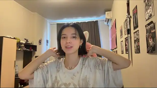 KateMiragee online show from 03.16.26