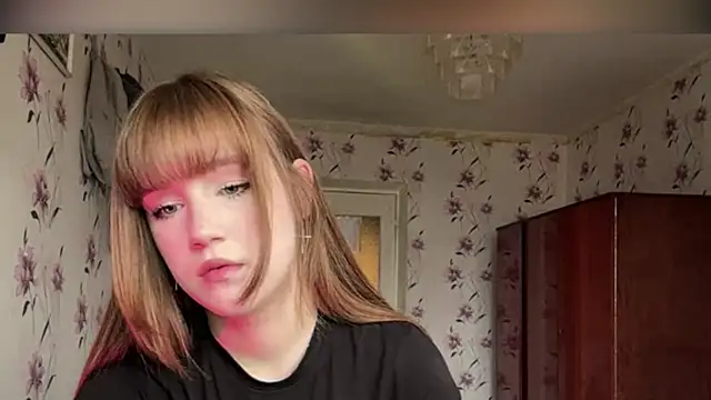 AnnaWasp online show from 04.09.26