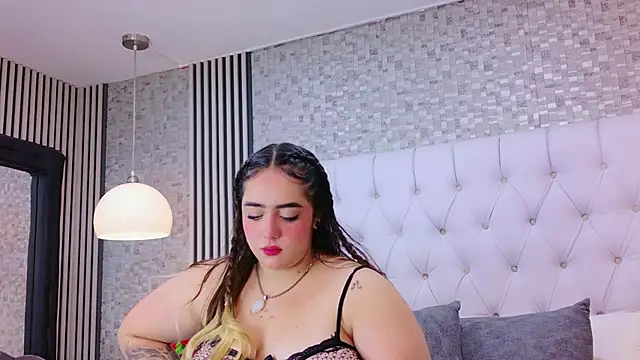 VioletMonroee online show from 03.12.26