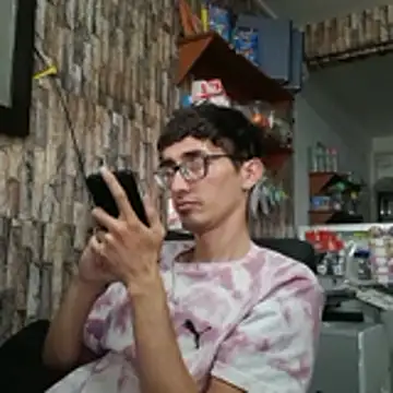 Snapshot of jhosuamoore chatting on 06.18.26 jhosuamoore online show from 06.18.26
