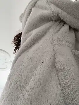 LINDA EF online show from 04.12.26