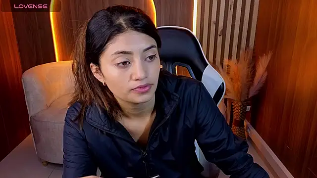 Lia queen tx online show from 06.05.26