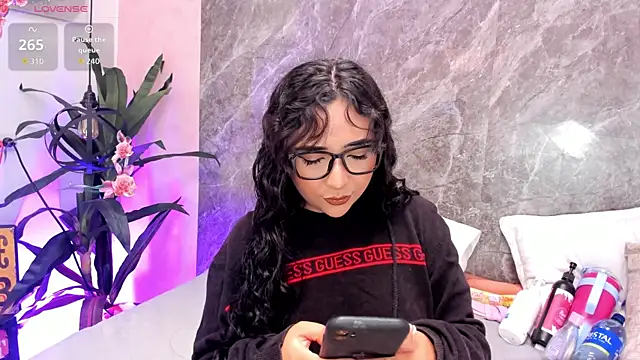 Snapshot of Megan_Stein chatting on 05.13.26 Megan Stein online show from 05.13.26