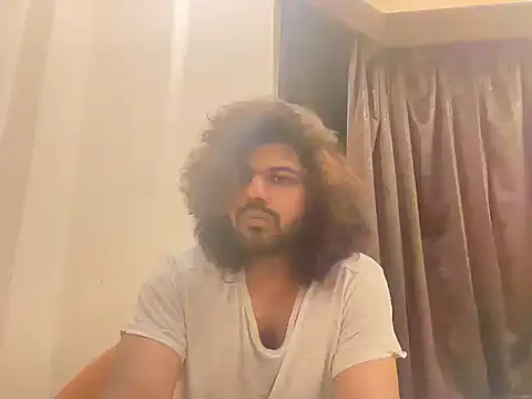 Snapshot of abhinaxx chatting on 07.28.26 abhinaxx online show from 07.28.26