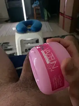 hardboii00 online show from 04.11.26