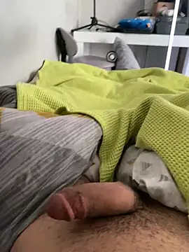 hardboii00 online show from 04.16.26