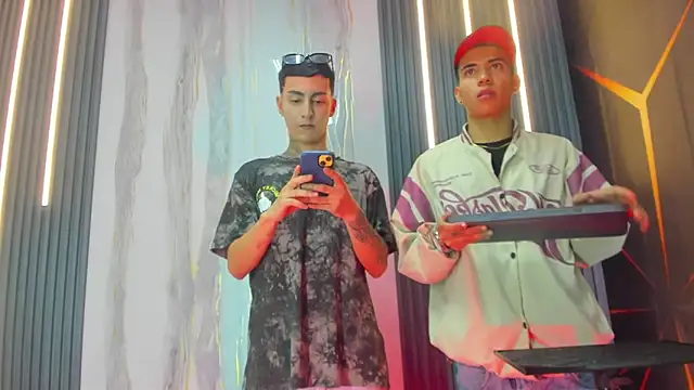 Snapshot of guys_hard_cock19 chatting on 03.12.26 guys hard cock19 online show from 03.12.26