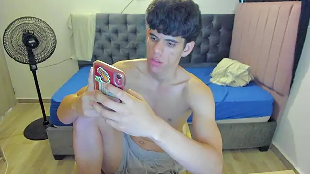 Josy 11 online show from 03.20.26