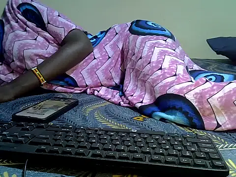 KendyQ  online show from 04.22.26