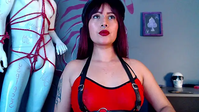 Regina Iris online show from 05.15.26