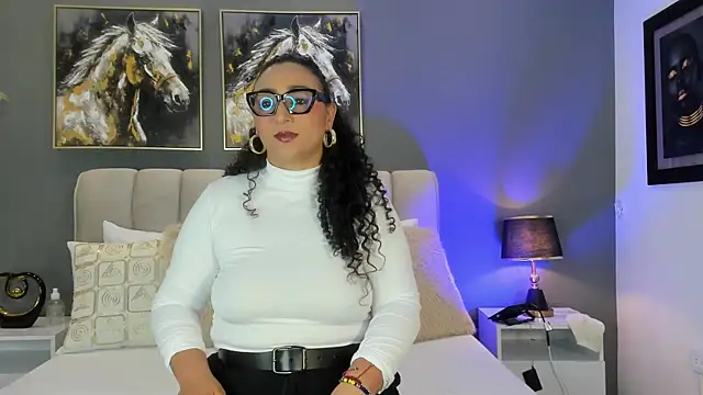 VaniaRouse online show from 03.30.26