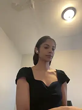 Snapshot of karlatiburcio chatting on 03.14.26 karlatiburcio online show from 03.14.26