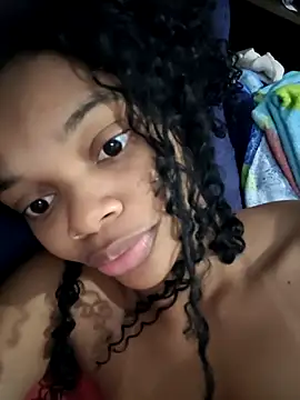marialuiza2027 online show from 04.22.26