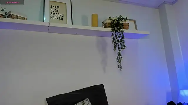 cuttie blondie online show from 06.10.26