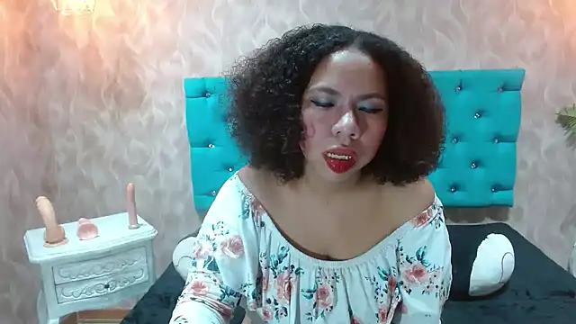 KeniaLovex online show from 05.02.26