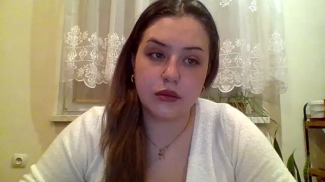 Snapshot of LolaSeduce chatting on 03.16.26 LolaSeduce online show from 03.16.26