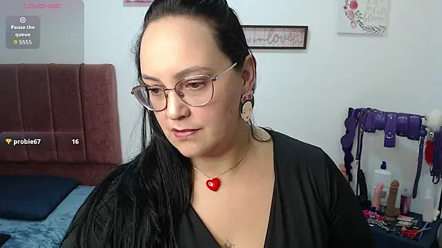 Veroniicabbw  online show from 04.27.26