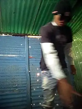 spittingpig1 online show from 03.16.26