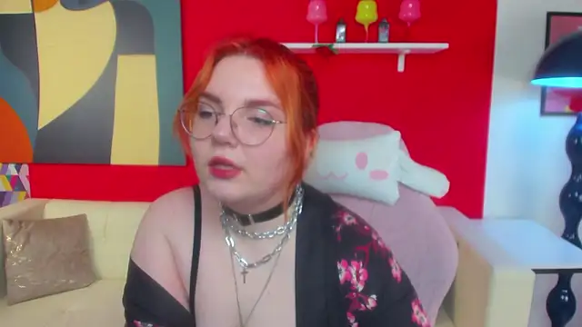 Snapshot of AliceeFreeman chatting on 03.14.26 AliceeFreeman online show from 03.14.26