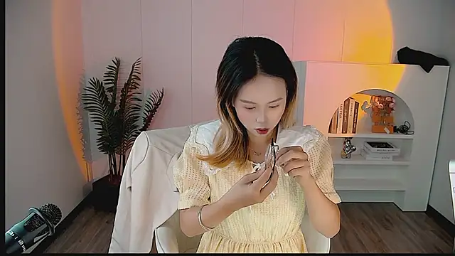 zhoulan-bb online show from 04.22.26