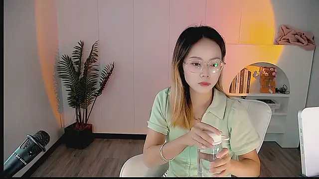 zhoulan-bb online show from 04.27.26