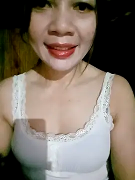 Yiyi102300 online show from 05.10.26