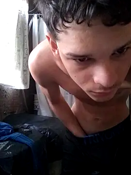 Max026  online show from 04.21.26