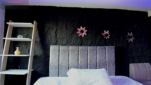 JeanneWilliams online show from 04.30.26