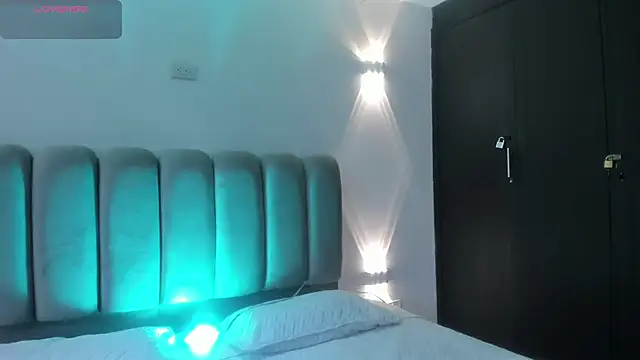 Snapshot of JeanneWilliams chatting on 05.30.26 JeanneWilliams online show from 05.30.26