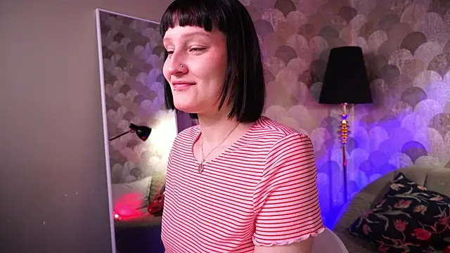 Velvet Lily online show from 03.24.26