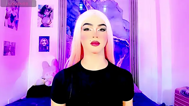 Snapshot of blonde_queen- chatting on 06.02.26 blonde queen- online show from 06.02.26