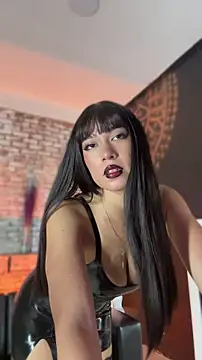 Snapshot of Liana_Fem_ chatting on 04.11.26 Liana Fem online show from 04.11.26