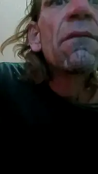 Snapshot of SplendidForge chatting on 03.21.26 SplendidForge online show from 03.21.26