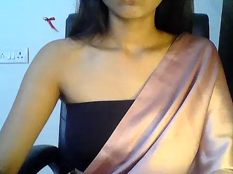 Hot Deepansi02 online show from 07.25.26