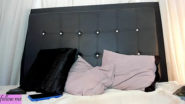 Snapshot of pipe_22c chatting on 03.14.26 pipe 22c online show from 03.14.26