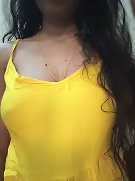 Snapshot of Shalini_08 chatting on 06.15.26 Shalini 08 online show from 06.15.26