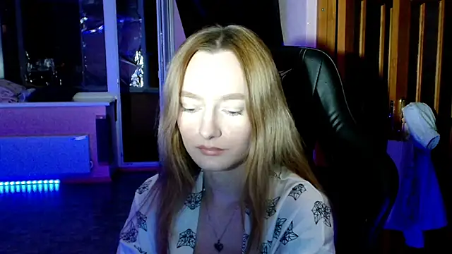 Snapshot of dilanklaver chatting on 03.25.26 dilanklaver online show from 03.25.26