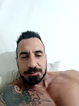 muscle model33 online show from 03.15.26