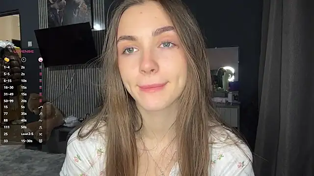 Veluxe online show from 04.19.26