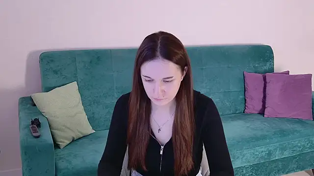 Ola Queen online show from 04.09.26